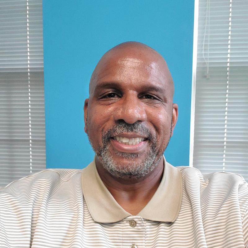 Headshot of Martin Diggs
